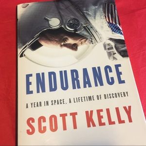 🌸 Endurance by Scott Kelly